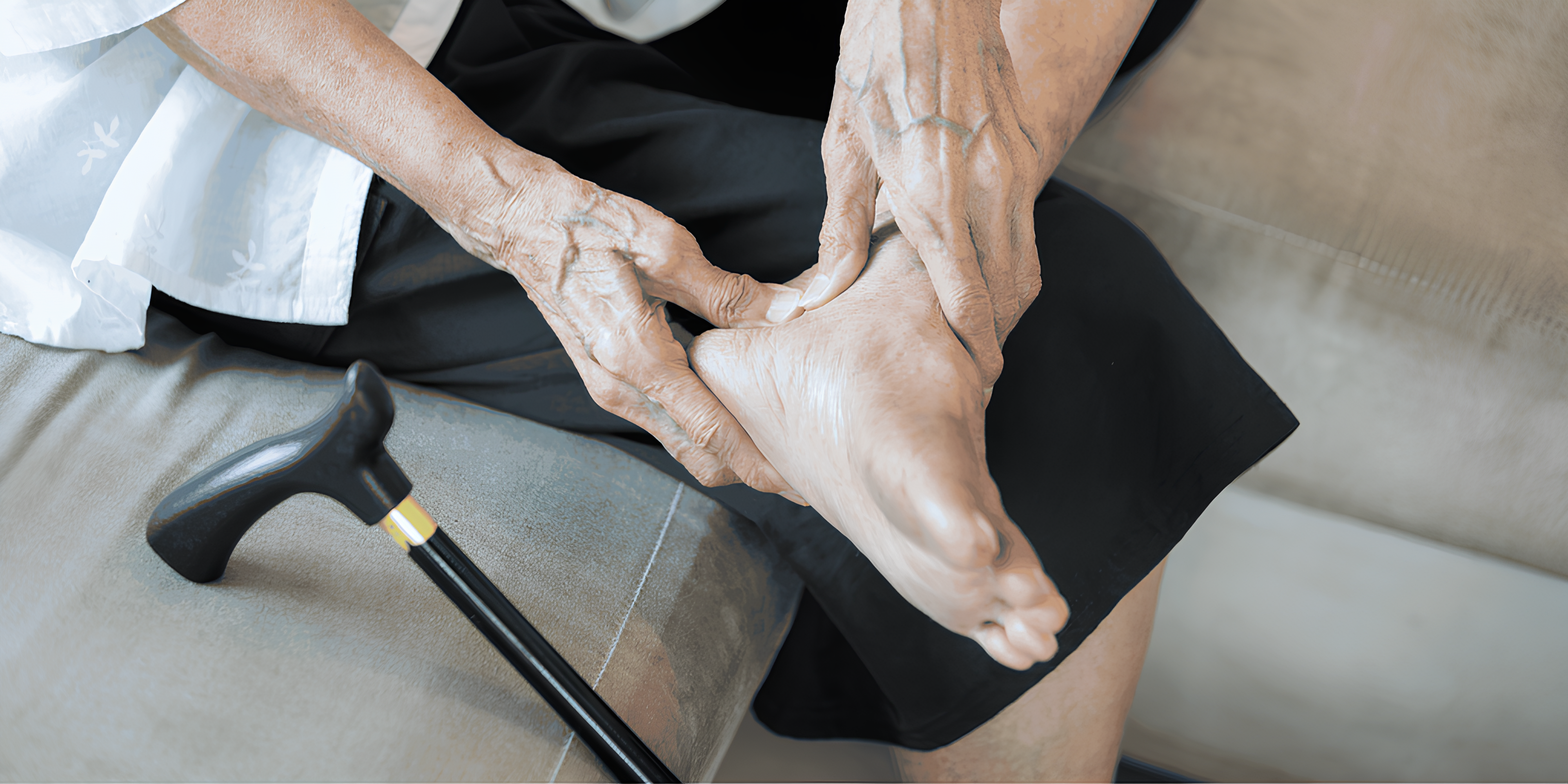 Topuk Dikeni Neden Olur? Topuk Ağrısının Arkasındaki En Büyük Risk Faktörleri