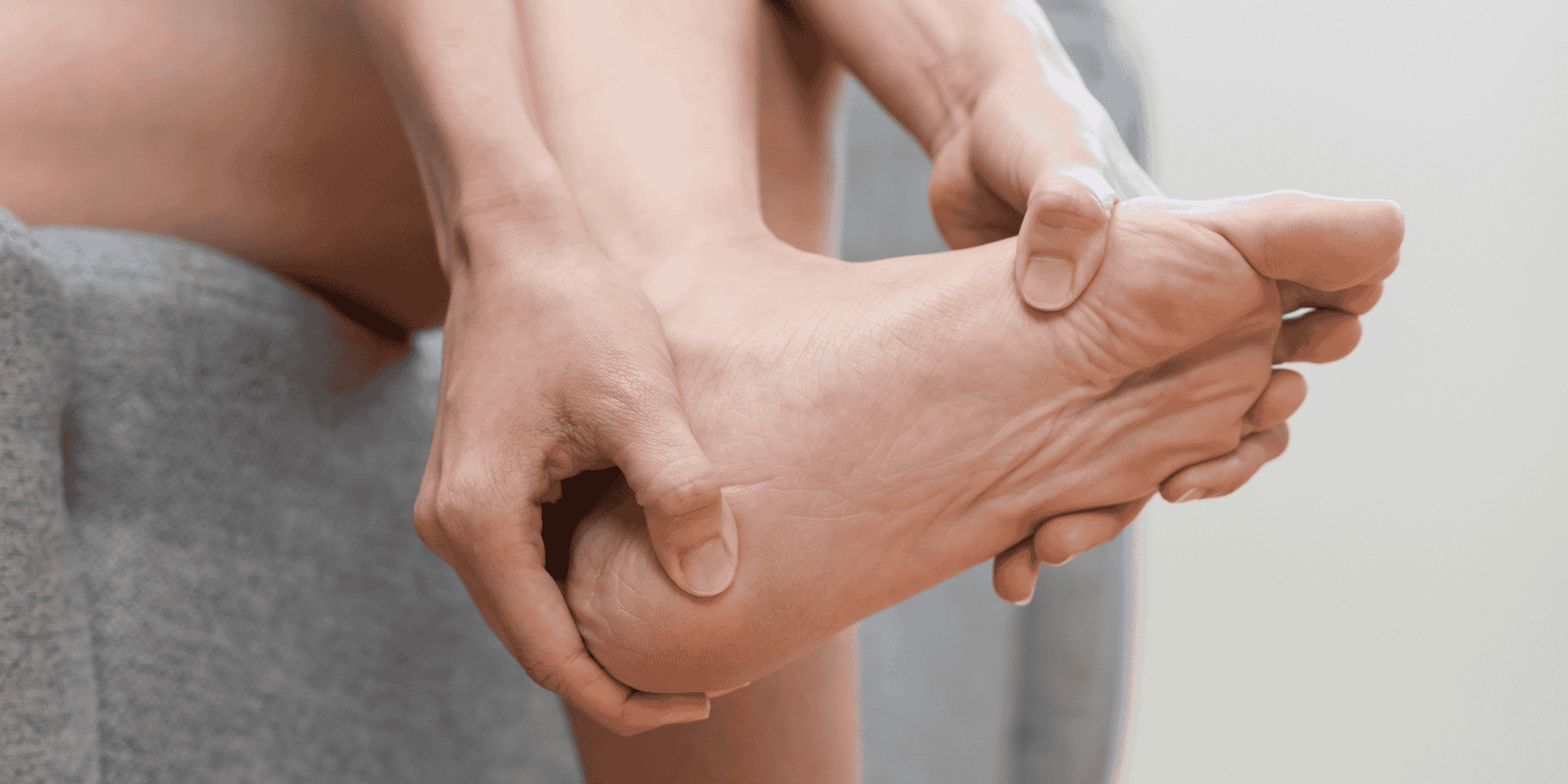 Topuk Dikeni Nedir? Topuk Dikeni Neden Oluşur, Belirtileri Nelerdir?